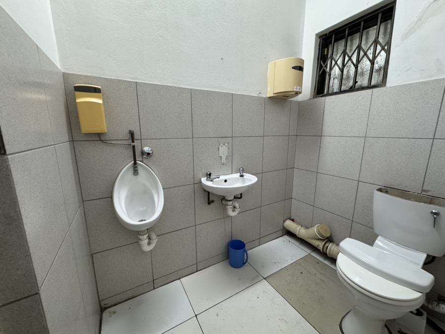 To Let commercial Property for Rent in Parklands Western Cape